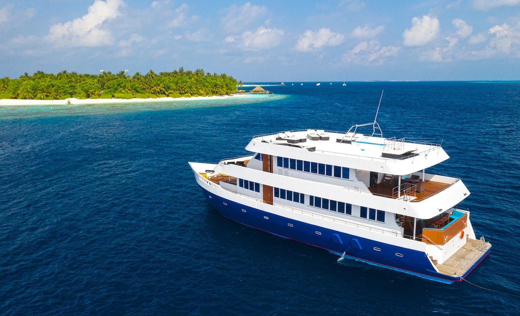 Cruzeiro Maldives Explorer + Bandos